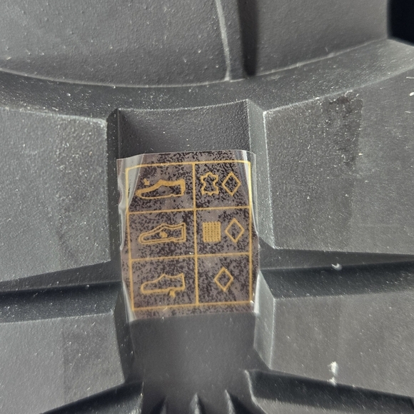 Karl Lagerfeld Maeva Womens Lug Sole  Combat Boots Sz 6M Black Leather Crystals - Picture 10 of 11